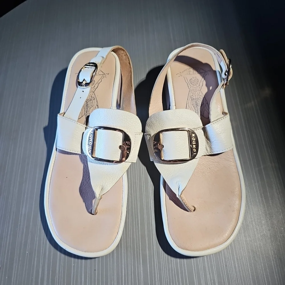 Fly London Beige Emat Leather Buckle Gladiator Mule Sandals Size 38 US 7/7.5 EUC